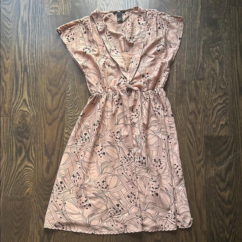 H&M Pink Patterned Dress